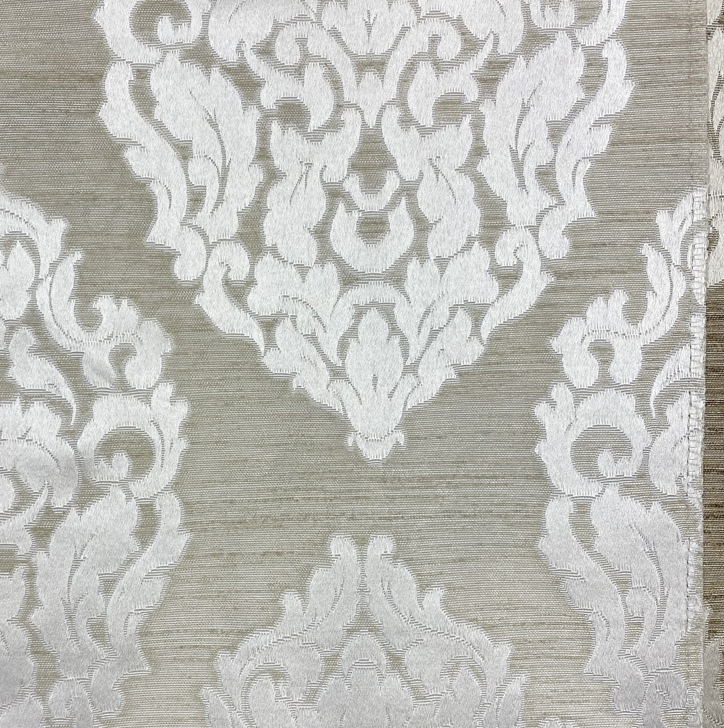 Fabric - Temacula - 100% Polyester - 67% Polyester 33% Cotton - Repeats V: 7-1/4" H: 6-7/8" - Width: 54" / 55"