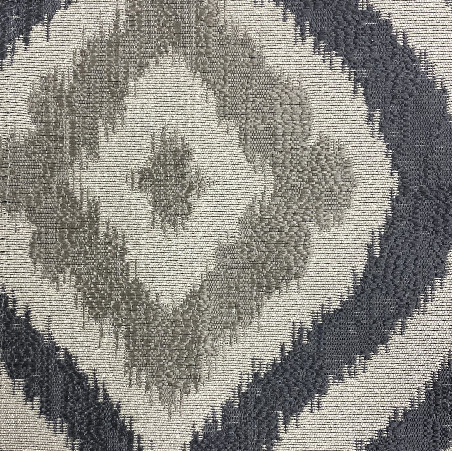 Fabric - Oxnard - 100% Polyester - Repeats V: 10-6/8" H: 7" - Width: 54"