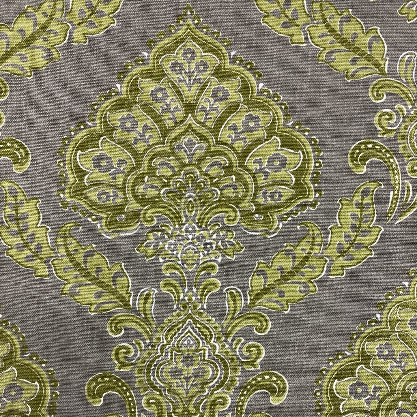 Fabric - Babylon - 100% Polyester - V:11-7/8" H: 13-7/8" - Width 58"/59"
