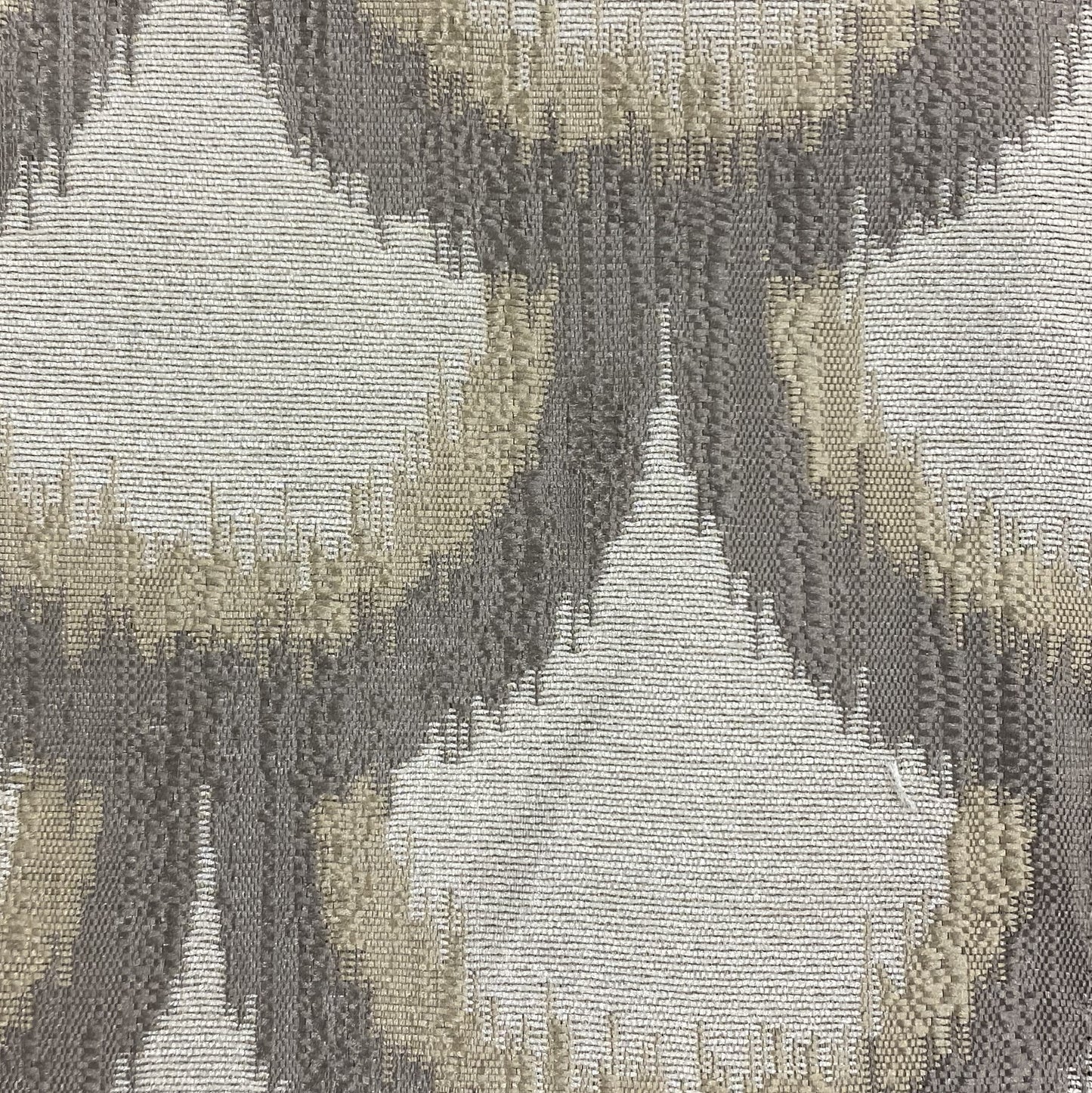 Fabric - Droplets - 100% Polyester - Repeats V: 7-6/8" H 3-1/2" - Width: 54"