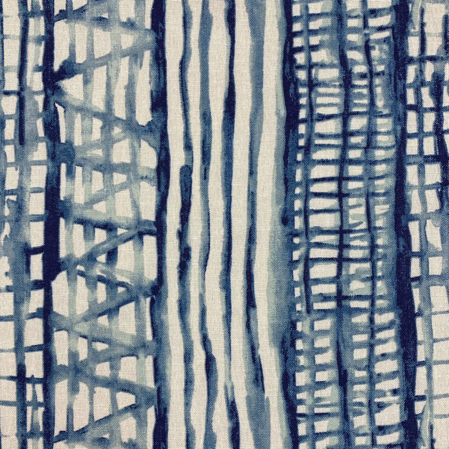 Fabric - Salinas - 100% Polyester - Repeats: H:13-1/2" V: Varies Width: 54"