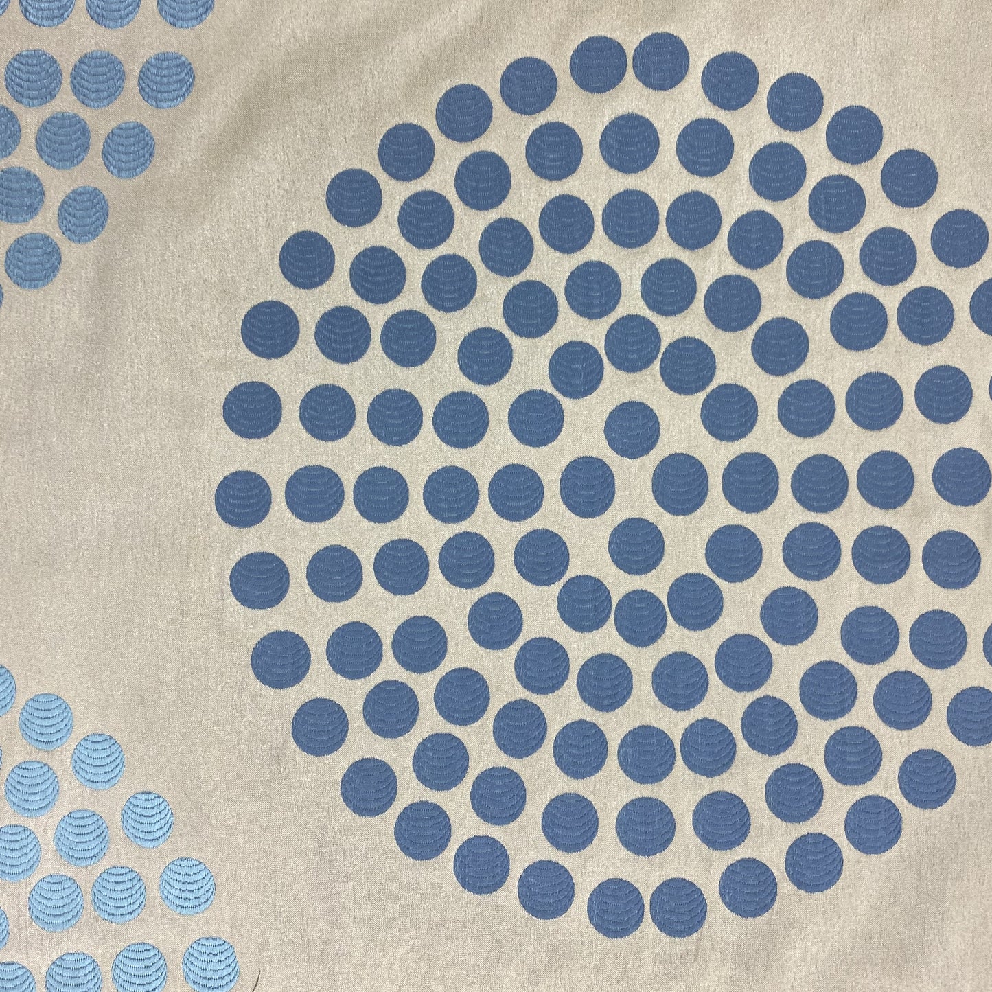 Fabric - Bedford - 100% Poly - Repeats V: 27-1/2" H:22" - Width: 59"