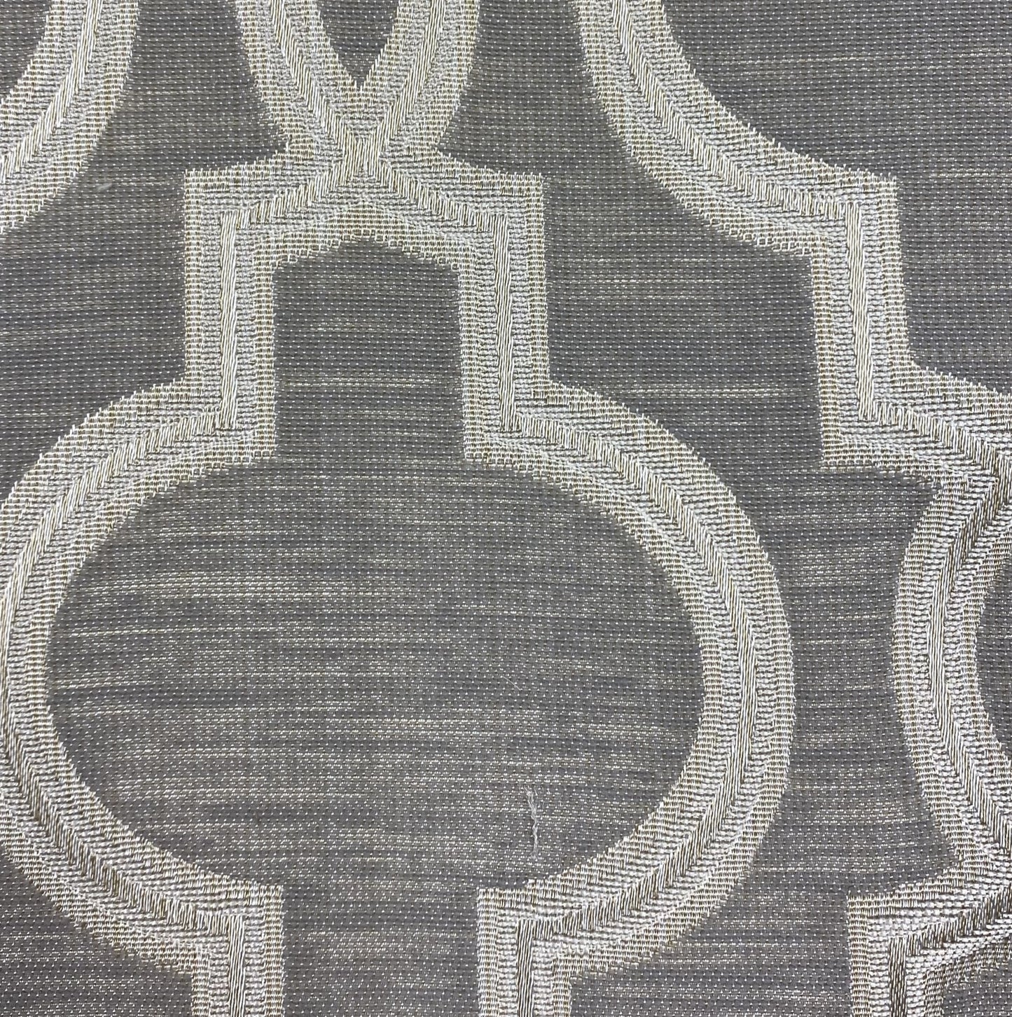 Fabric - Burbank - 67% Polyester 33% Cotton - Repeats V: 7-5/16" H: 6-3/4" - Width 55"/56"