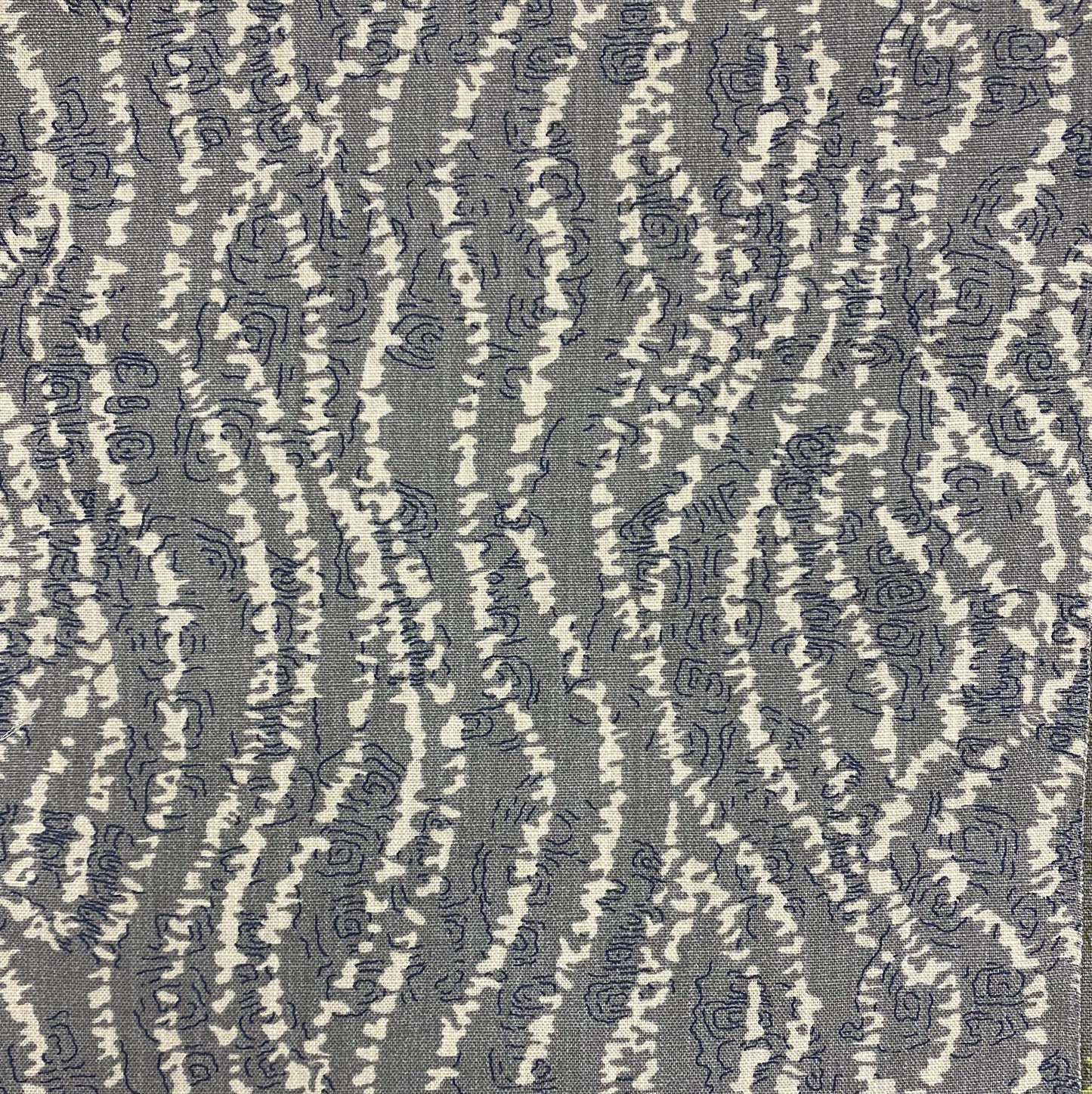 Fabric - Troy 100% Polyester - Repeats V: 11-7/8" H 13-5/8" - Width 58"/59"