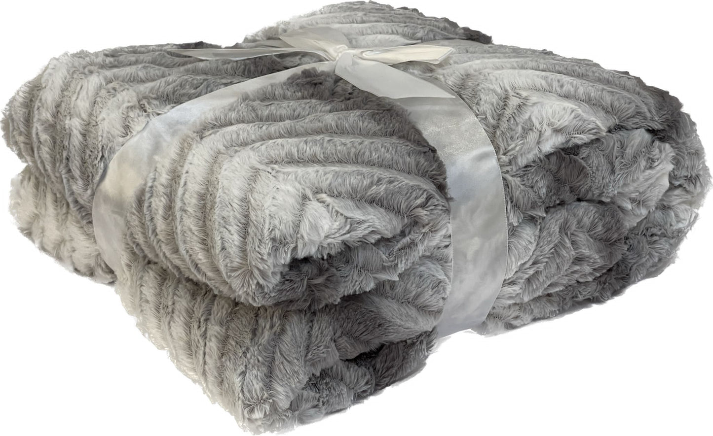 Highgrove - Throw Blanket - Polyester - Front: Faux fur  Back: Serpa - Malaga Platinum