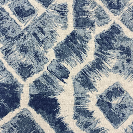 Fabric - Tracy - 100% Polyester - Width: 59"/60" - Repeats H:17" V:17"